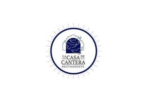 Uno de los mejores restaurantes de buffet libre en CDMX es La Casa de Cantera