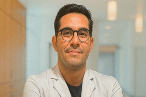 Dr. Félix Hernández