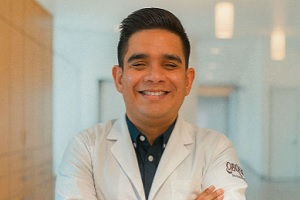 Dr. Raúl Arteaga