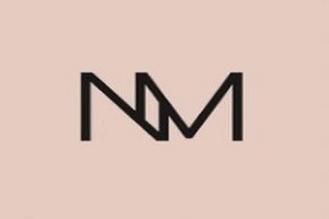 Los mejores maquillistas profesionales en CDMX es Nayeli Muñoz, logo