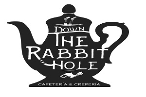 Una de las mejores cafeterías temáticas en CDMX es Down The Rabbit Hole, logo