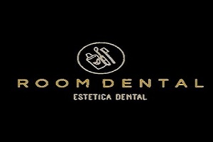 Una de las mejores clínicas de prótesis dental en CDMX es Room Dental, logo