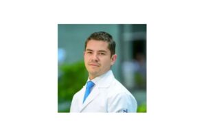 Dr. Carlos Fernando Cabrera Leal