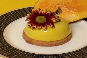 foto del postre foto del postre Entremet de mango