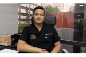 cirujanos capilares - Dr. Espinosa Custodio
