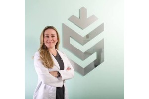 doctores de injerto de cabello - Dra. Jessica Janeth García Lugo